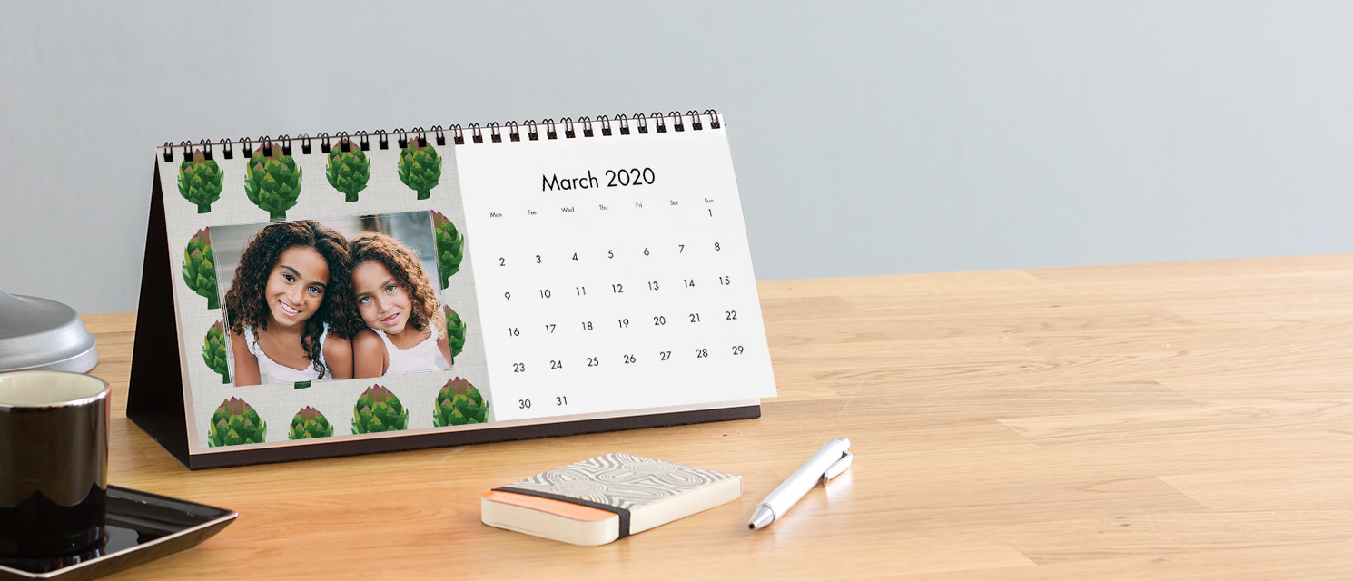 Desk Calendar Create Personalised Desk Calendars Snapfish Uk